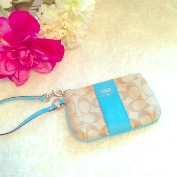 Coach Tan & Blue Wristlet - Picture 5 of 6